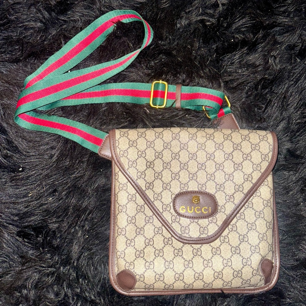 GucciGG Supreme Monogram Vintage Flap Messenger Bag Crossbody Bag